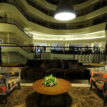 Apartment Gold City *